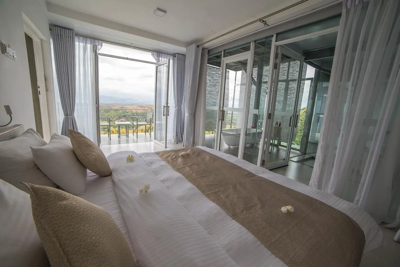 Sky Pavilion Kandy Villa